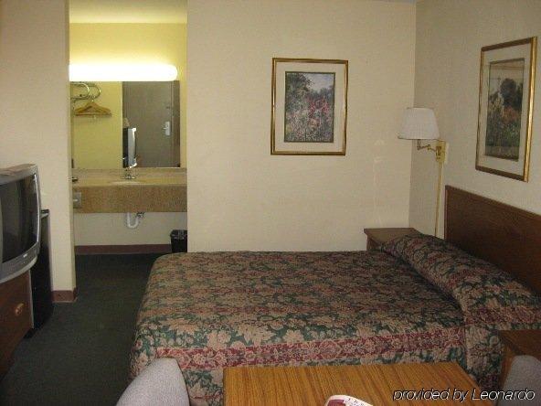 Super 8 By Wyndham Fort Worth Tx Quarto foto