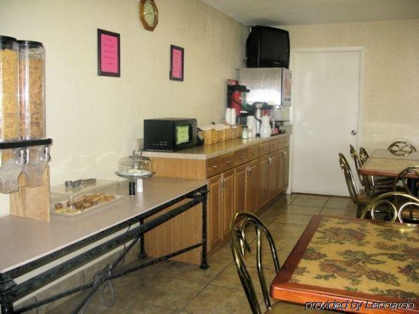 Super 8 By Wyndham Fort Worth Tx Restaurante foto